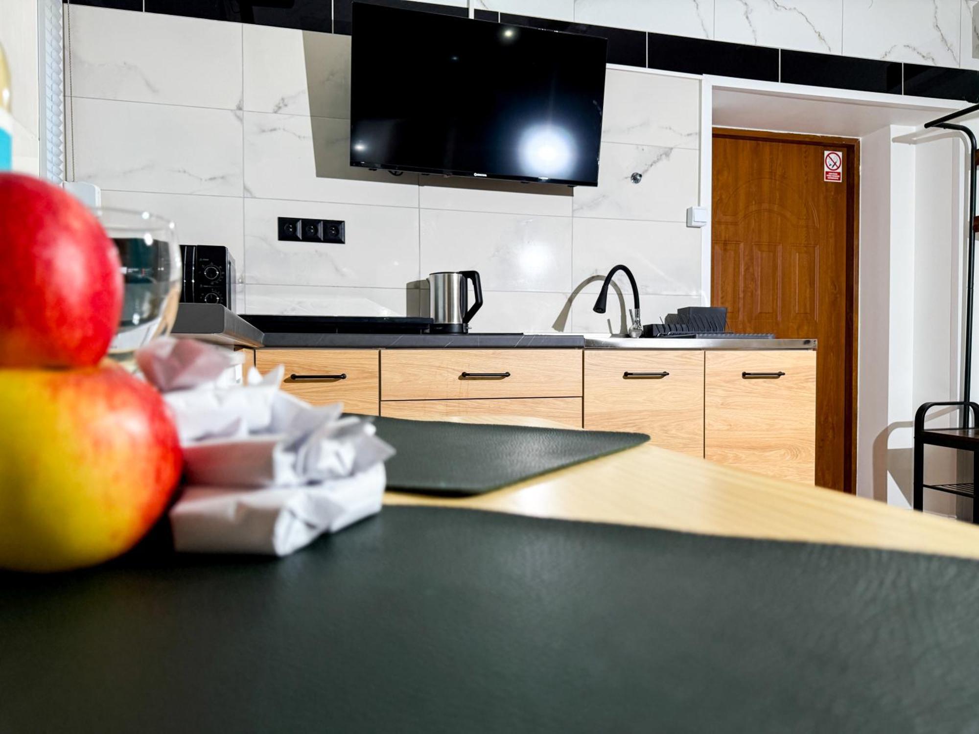 Apartament Kosciuszki 2 By Libertarent Walbrzych Ngoại thất bức ảnh